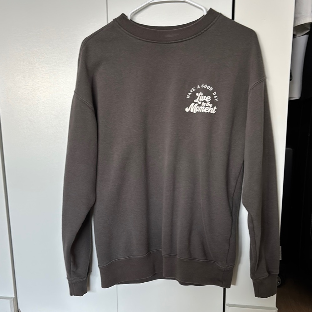 Aeropostale Gray Crewneck Sweater Relaxed Fit